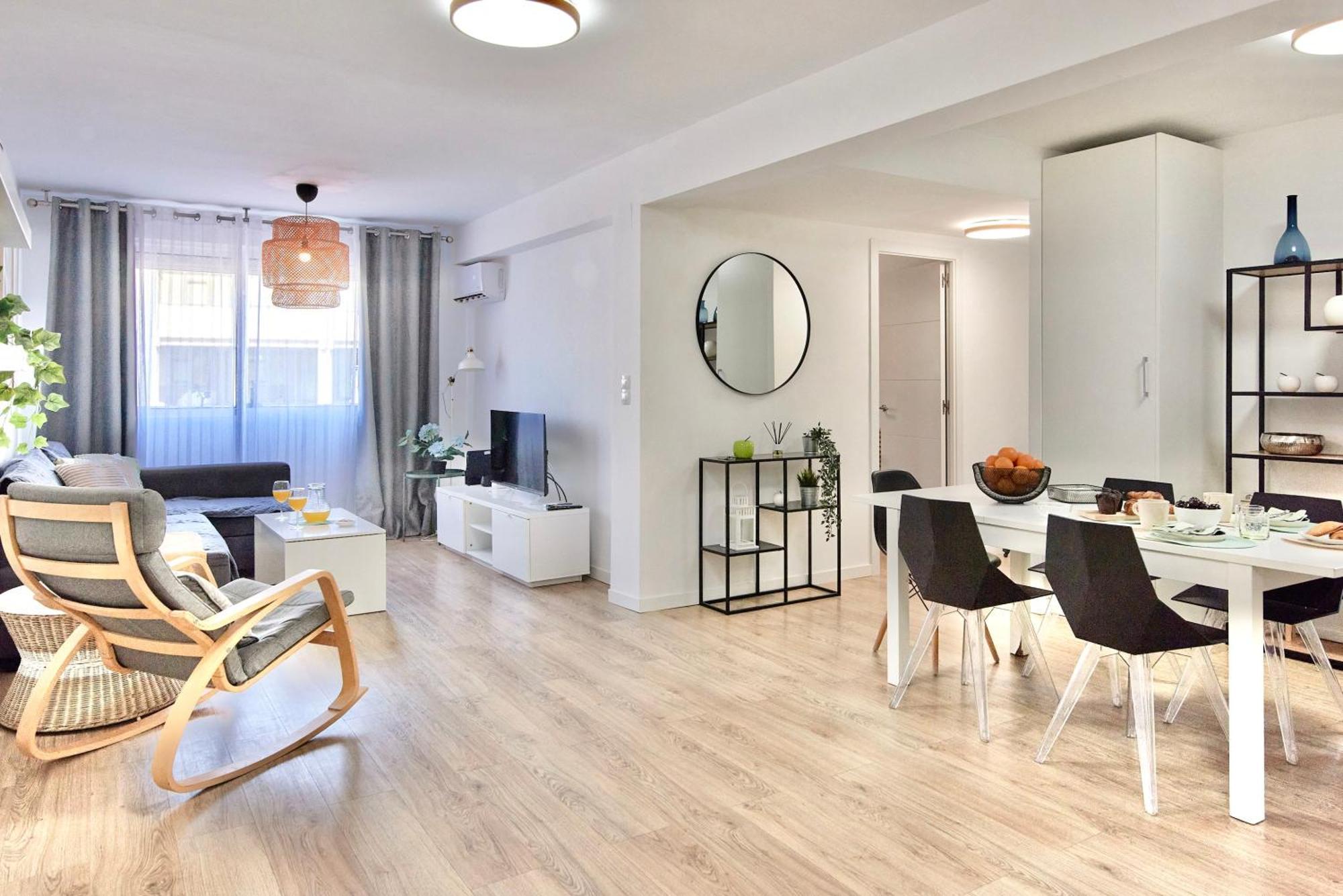 Spacious, Sunny Flat By City Of Arts & Sciences Valencia Exterior photo